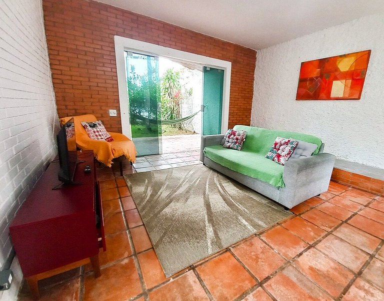 Casa Jardim 5quartos - Churrasqueira e Wi-fi