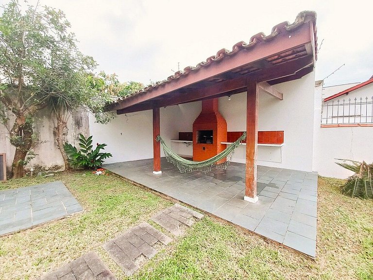 Casa Jardim 5quartos - Churrasqueira e Wi-fi