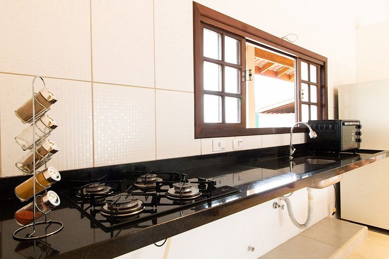 Casa nova e aconchegante no coração de Ubatuba