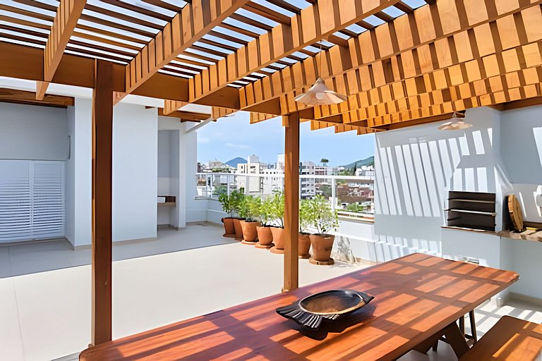 Novo 400 metros da Orla - Ar/Piscina/Churrasqueira