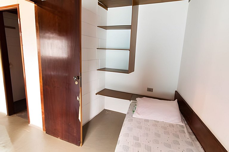 Casa Azul Itaguá-Perto da Orla-Estilo e Conforto