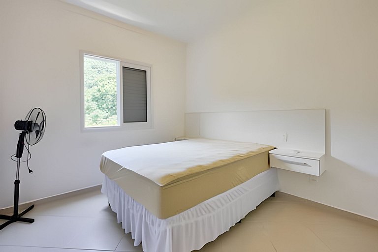 300 m Praia Grande -  2dorms - wi-fi - Jequitibá