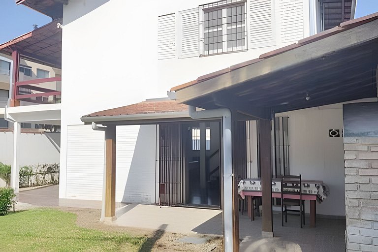 MORADA PRAIA GRANDE - WI-FI -CHURRASQUEIRA - LAZER