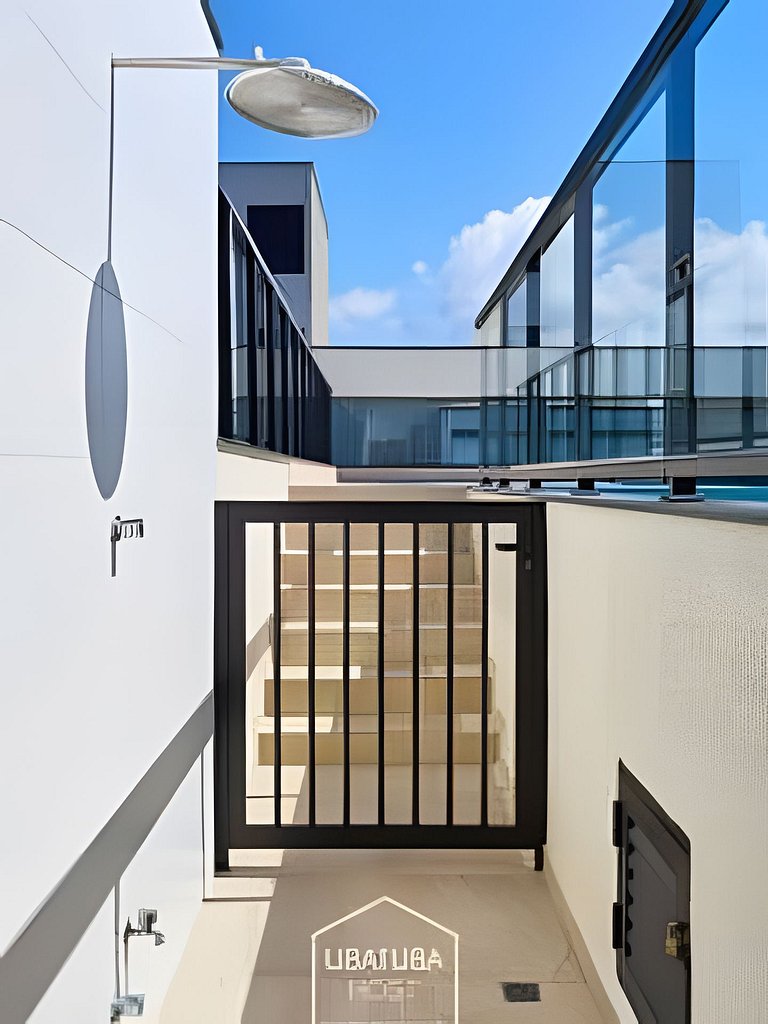 2 Quartos c/ Ar + Varanda Gourmet •Piscina e Sauna